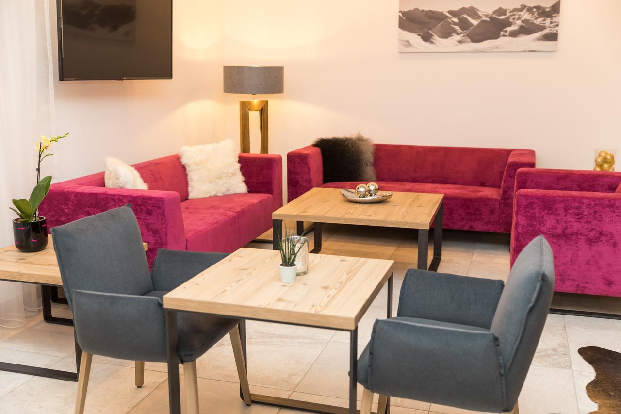 The Ischgl Lodge Esterno foto